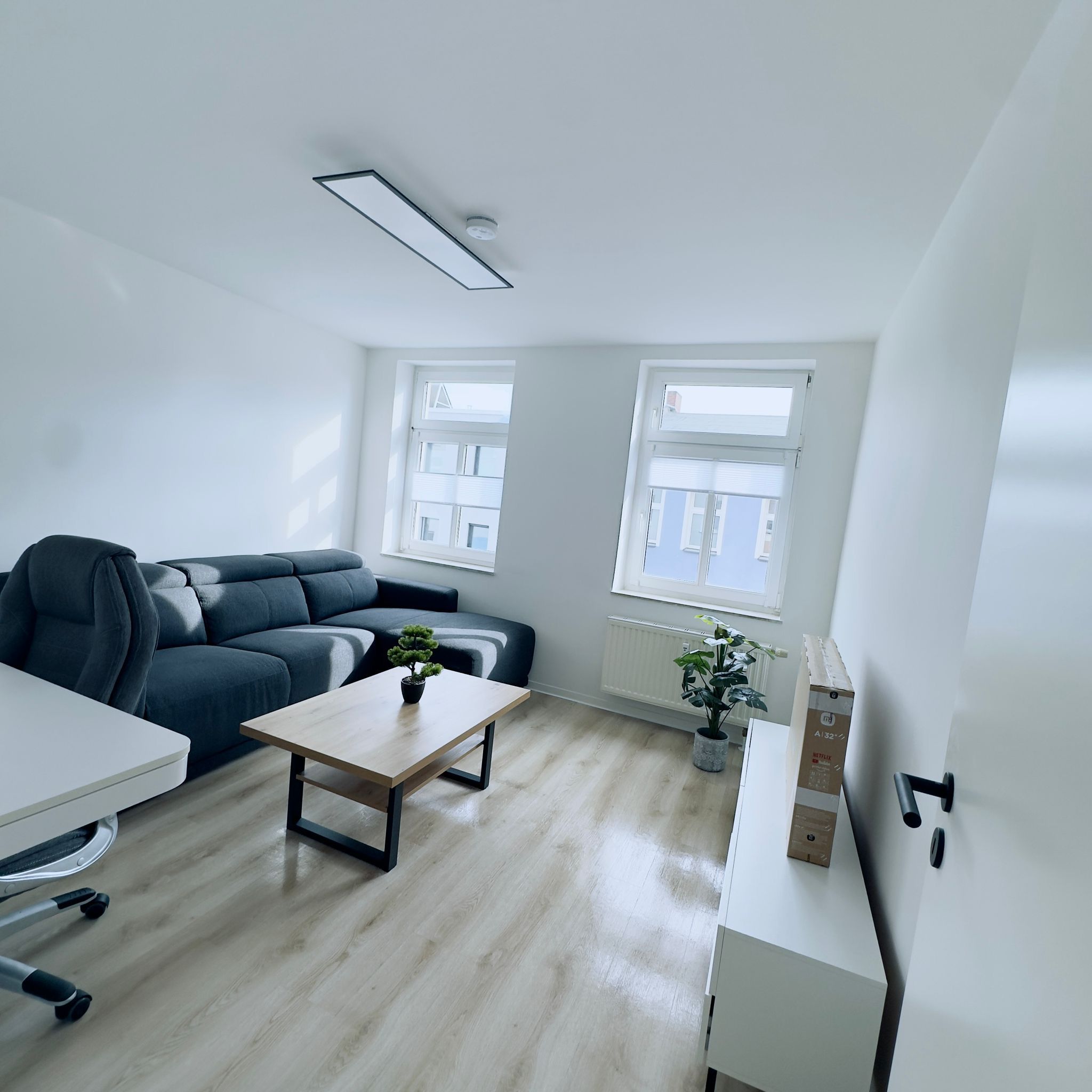 Fully Furnished Business Apartment With Equipped Kitchen & Washer In Rostock - 14