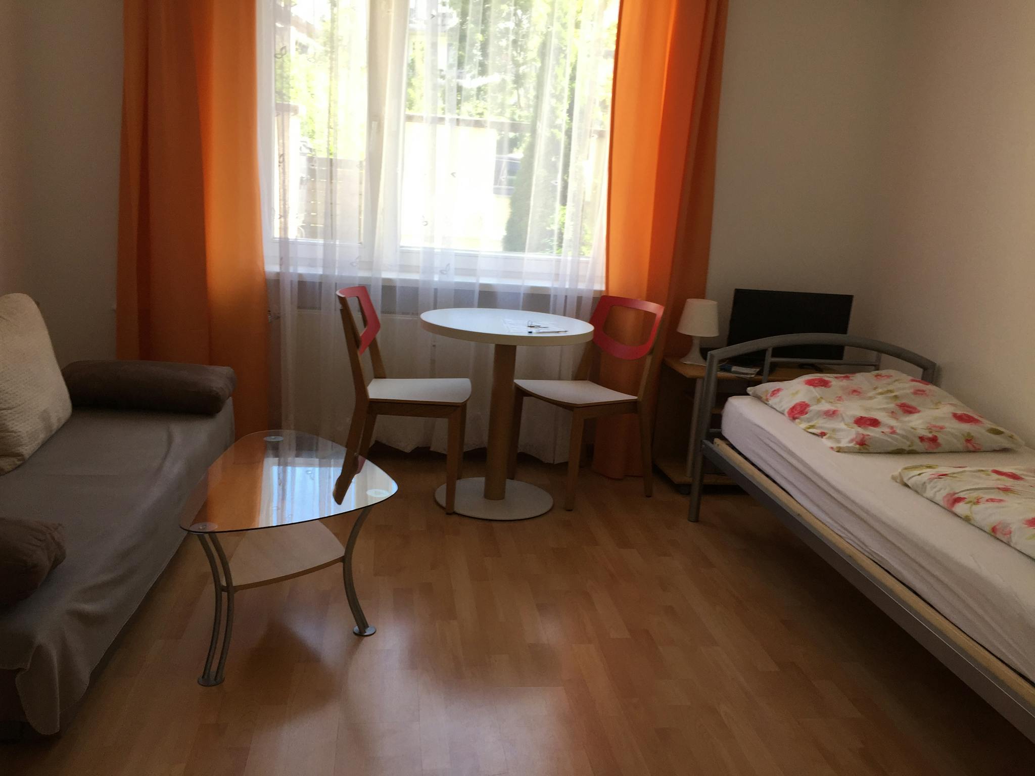 Entire Place - Lerchenauer Straße, Munich - Gallery - 2