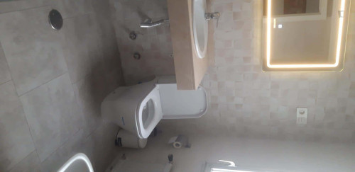 Room in Calle Rector Marín Ocete, Granada with 5 bedrooms - Gallery - 5