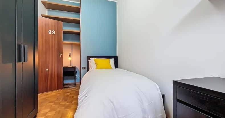 ROOM 49