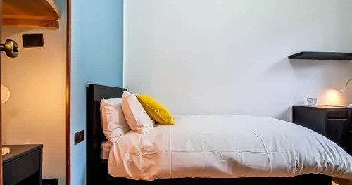 ROOM 49  - Gallery -  5