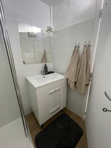 Excitement Single Bedroom close to Coimbra University - Gallery - 9