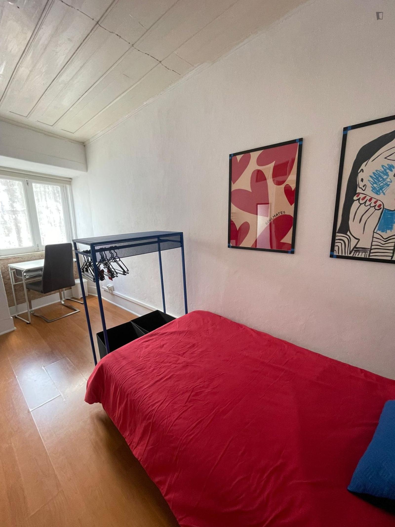 Excitement Single Bedroom Close To Coimbra University - Excitement Single Bedroom close to Coimbra University - Gallery - 1