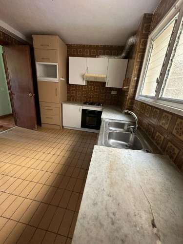 Cosy double bedroom near Reus train station