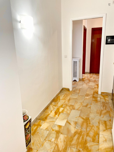 Homely single bedroom in Novoli