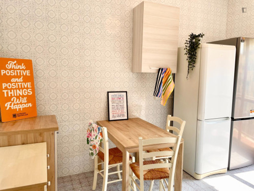 Homely single bedroom in Novoli