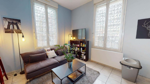 Room in Rue Casimir Delavigne, Le Havre for 66 m² with 4 bedrooms