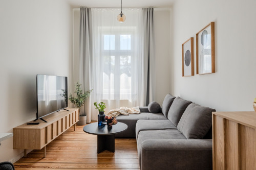 Premium 1-Bedroom Apartment for Rent in Potsdam - Move-in Ready