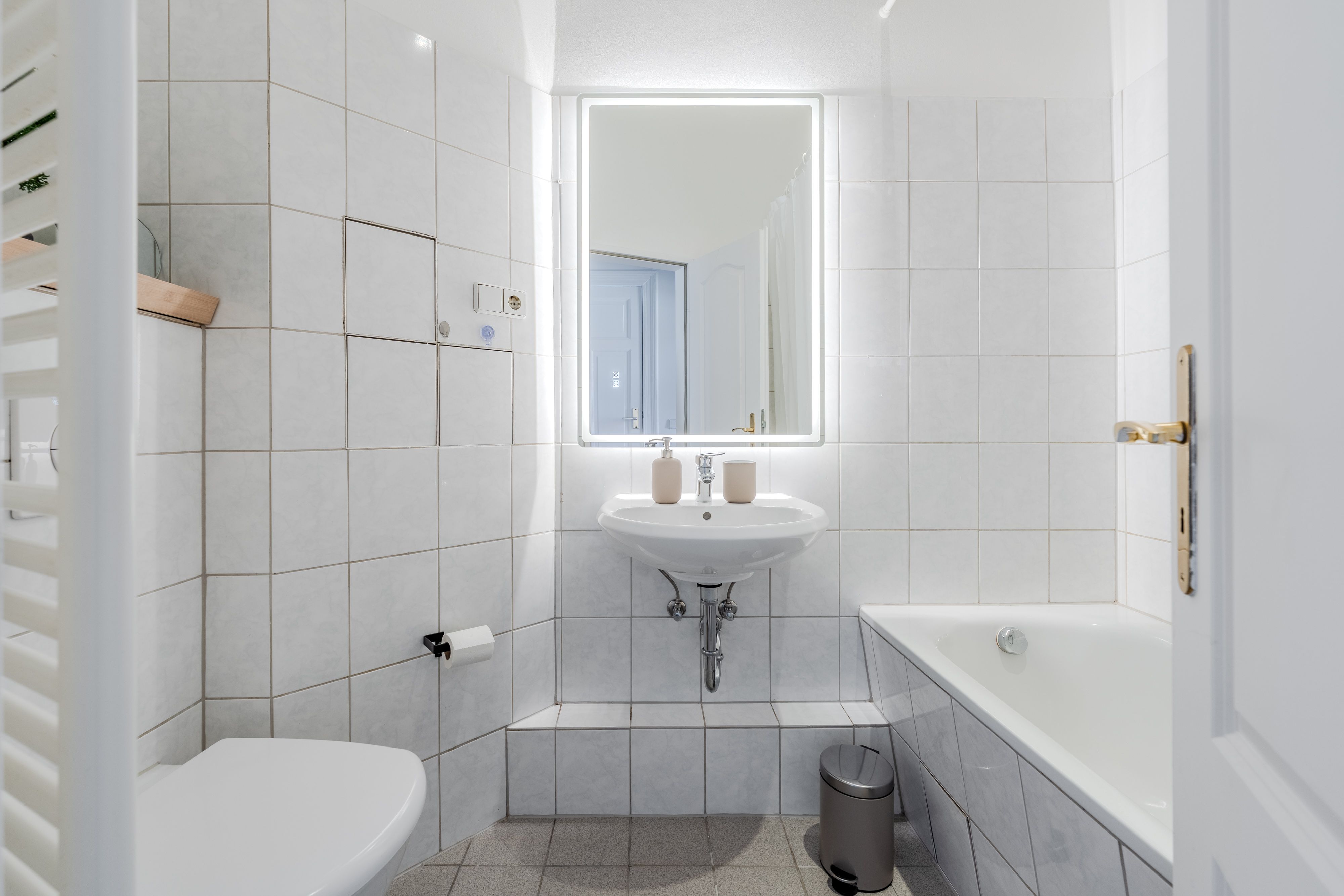 Premium 1-Bedroom Apartment For Rent In Potsdam - Move-In Ready - 5