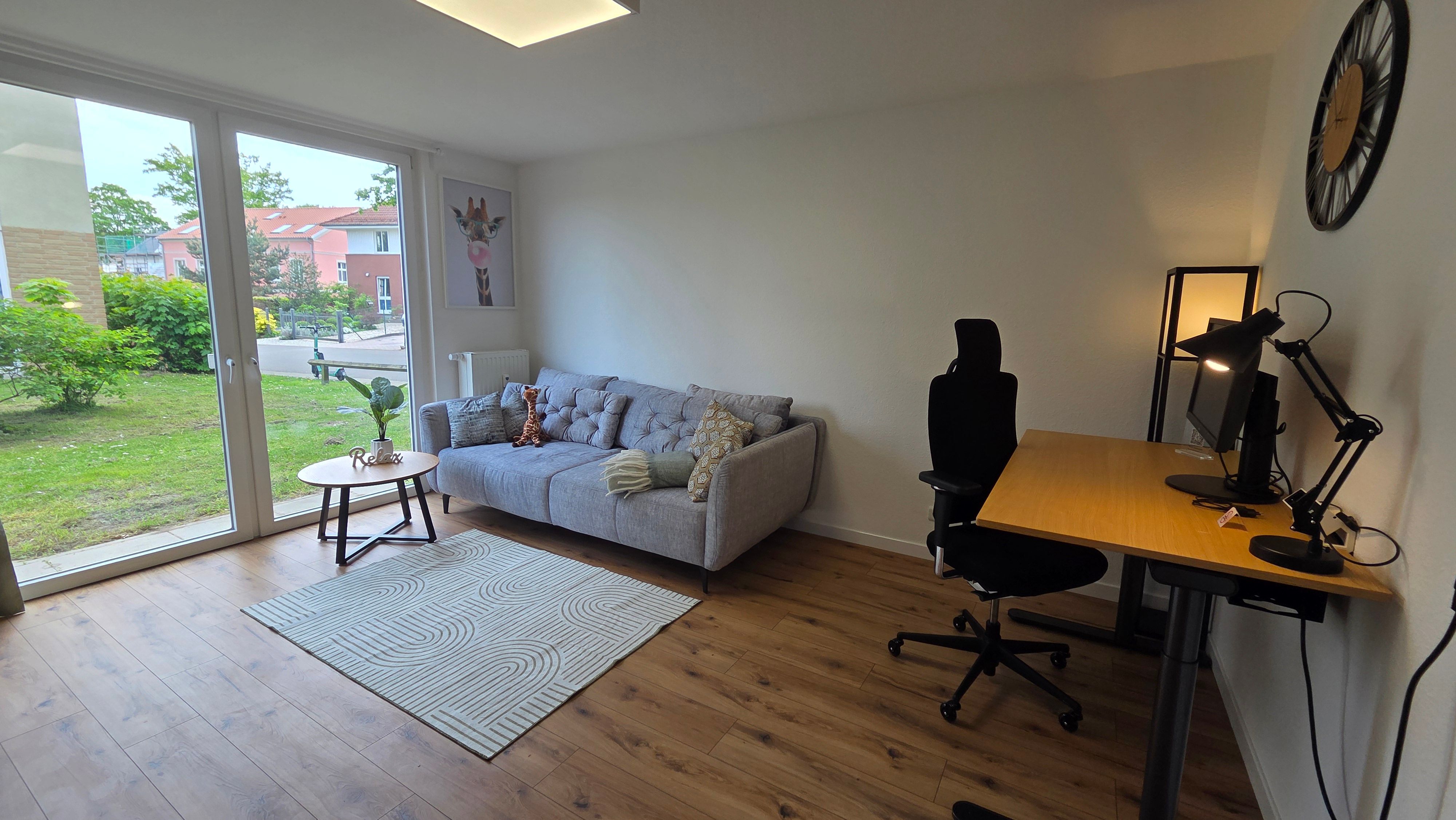  Quiet Modern Apartment With Home Office Near Potsdam Center  -  Quiet Modern Apartment with Home Office near Potsdam Center  - Gallery -  32