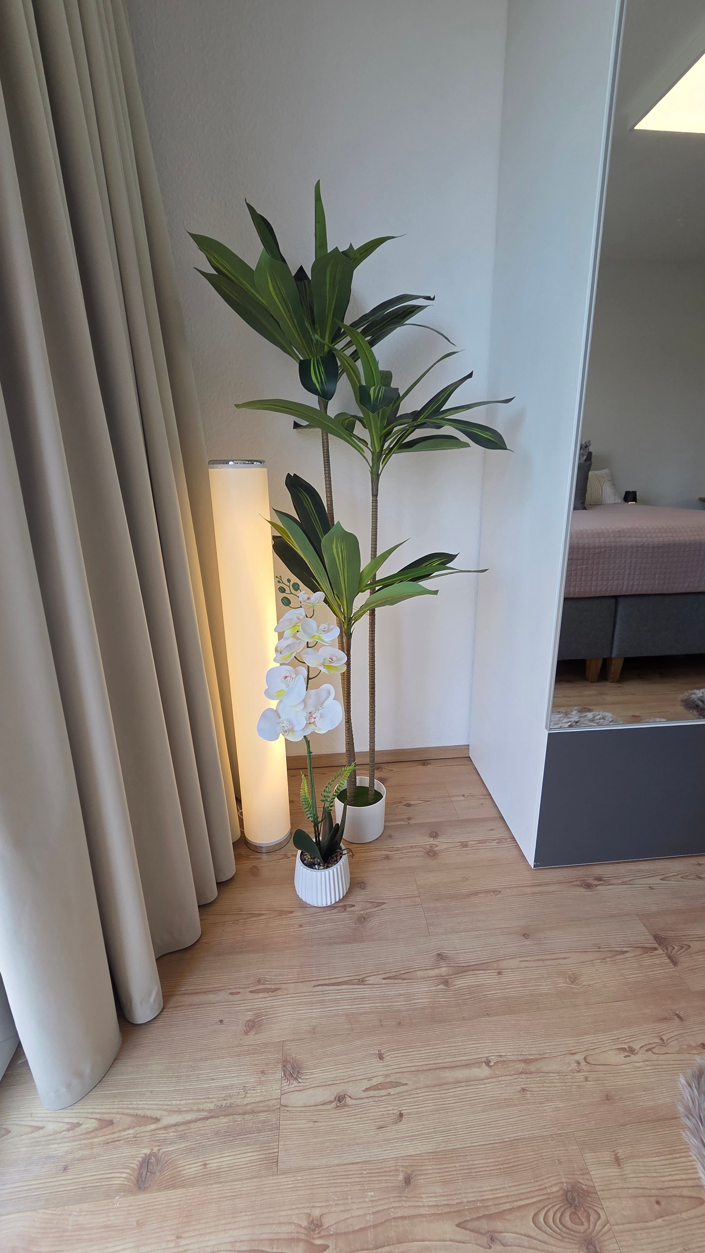  Quiet Modern Apartment With Home Office Near Potsdam Center  -  Quiet Modern Apartment with Home Office near Potsdam Center  - Gallery -  20
