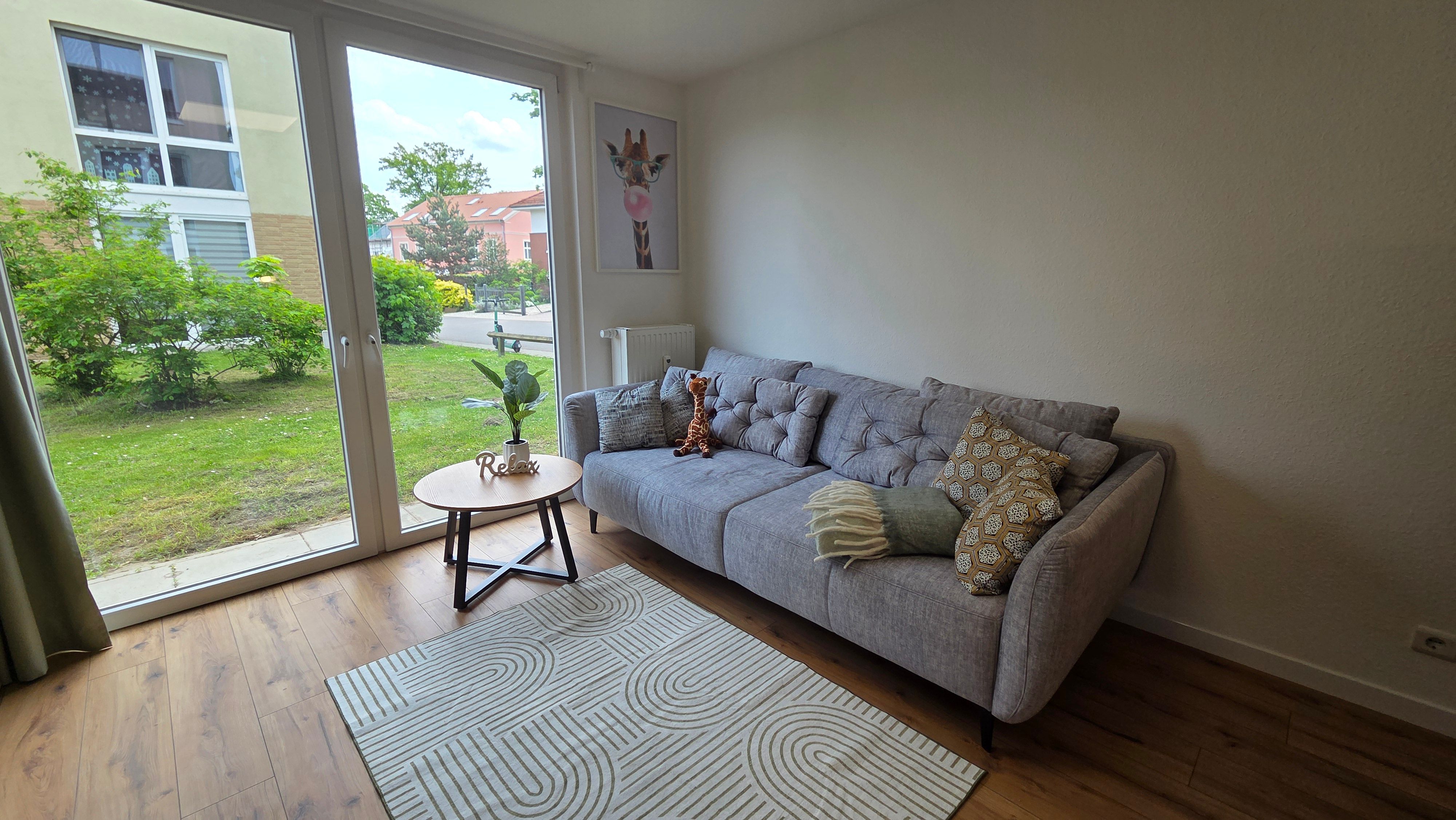  Quiet Modern Apartment With Home Office Near Potsdam Center  -  Quiet Modern Apartment with Home Office near Potsdam Center  - Gallery -  29