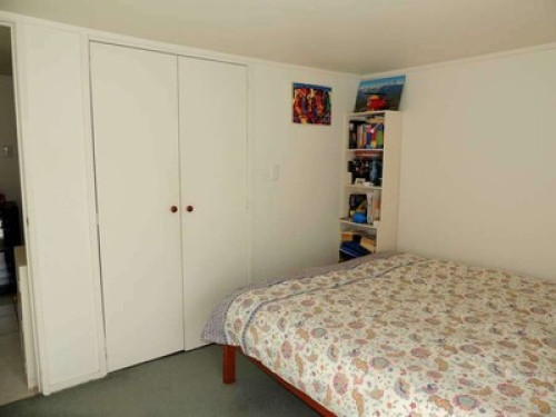 Spacious and private Room
