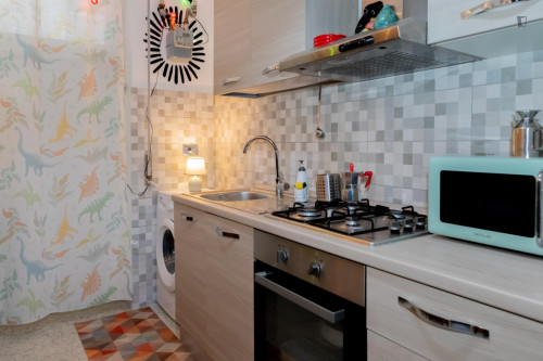 Double bedroom, with balcony, in 3-bedroom apartment  - Gallery -  5