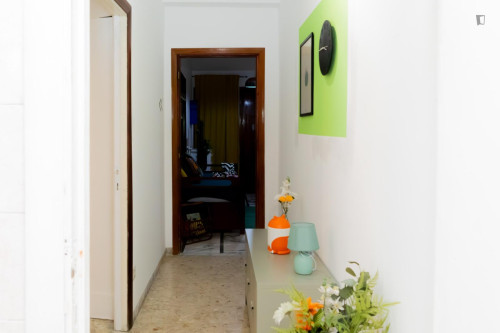 Double bedroom, with balcony, in 3-bedroom apartment