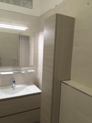 Single bed in spacious shared twin room in fully furnished apartment near Torre dell'Orologio - Gallery - 7