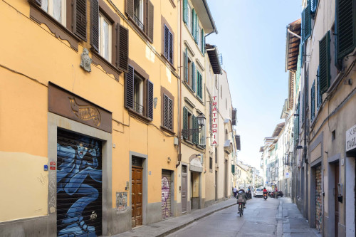 Apartment in Via Palazzuolo, Firenze for 60 m² with 2 bedrooms