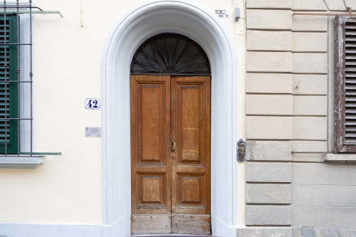 Apartment in Via delle Ruote, Firenze for 75 m² with 2 bedrooms