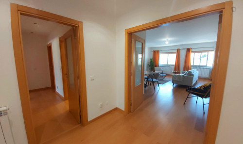 2-Bedroom apartment near Escola Superior de Comunicação Social (ESCS)  - Gallery -  5