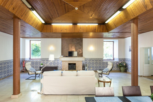 Single bedroom, with private bathroom, in residence - Gallery - 6