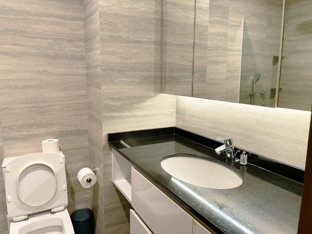 Executive Suite - 4