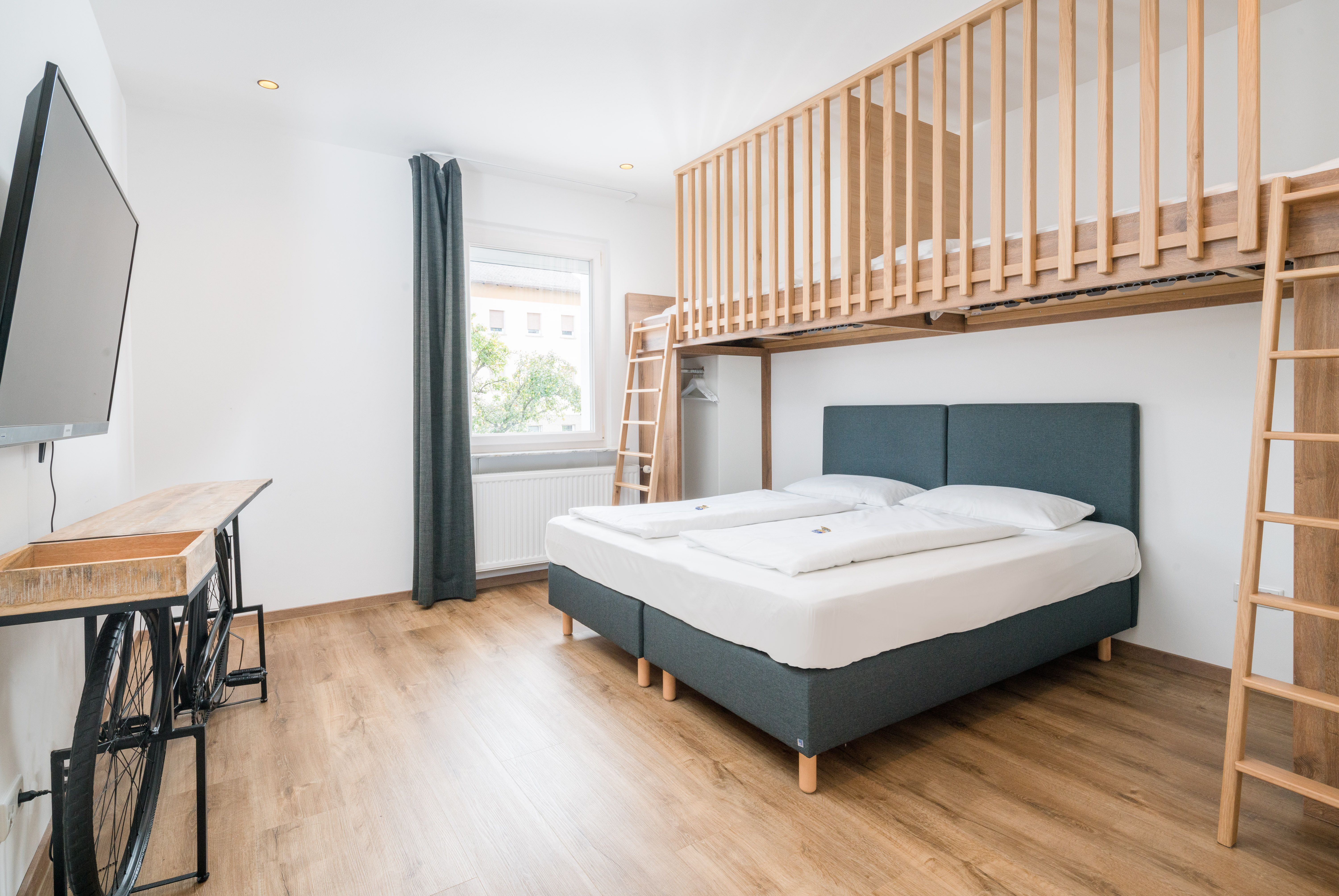 Pretty, Modern Flat In Zirndorf - 1