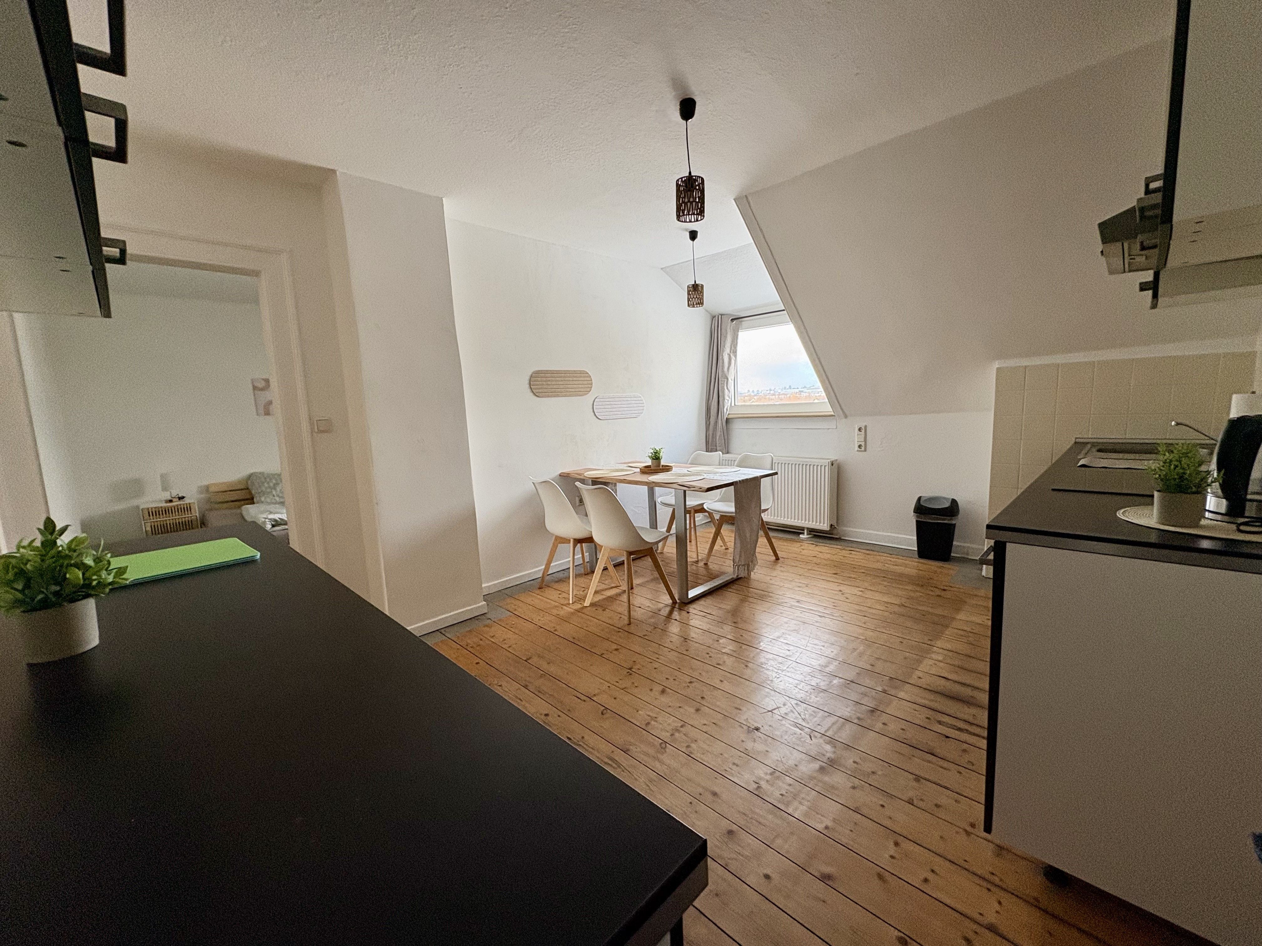 Charming Home Away From Home For Up To 5 Guests - 28
