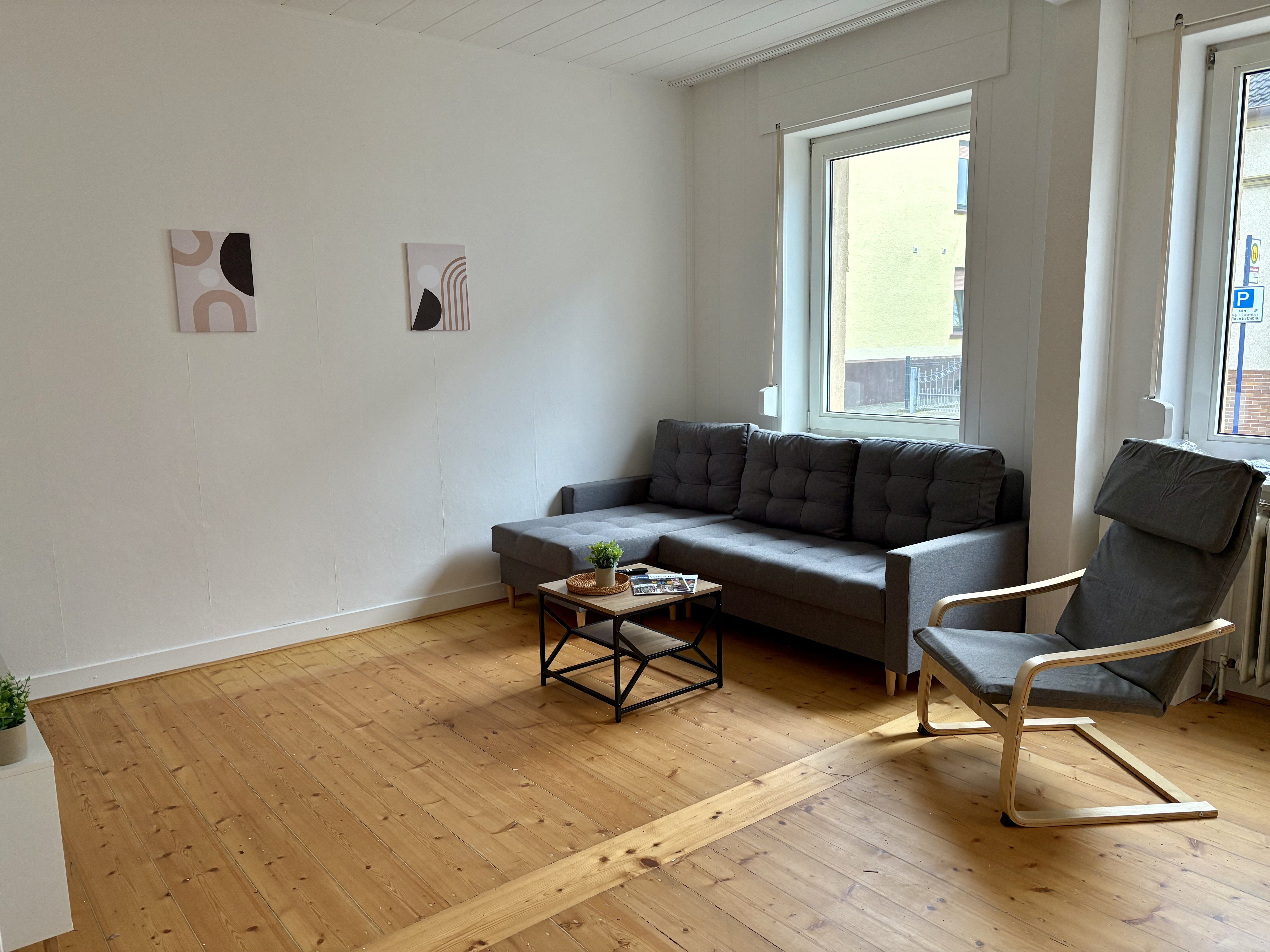 Ground Floor Apartment – Stylish Historic Apartment For Up To 3 Guests - 38