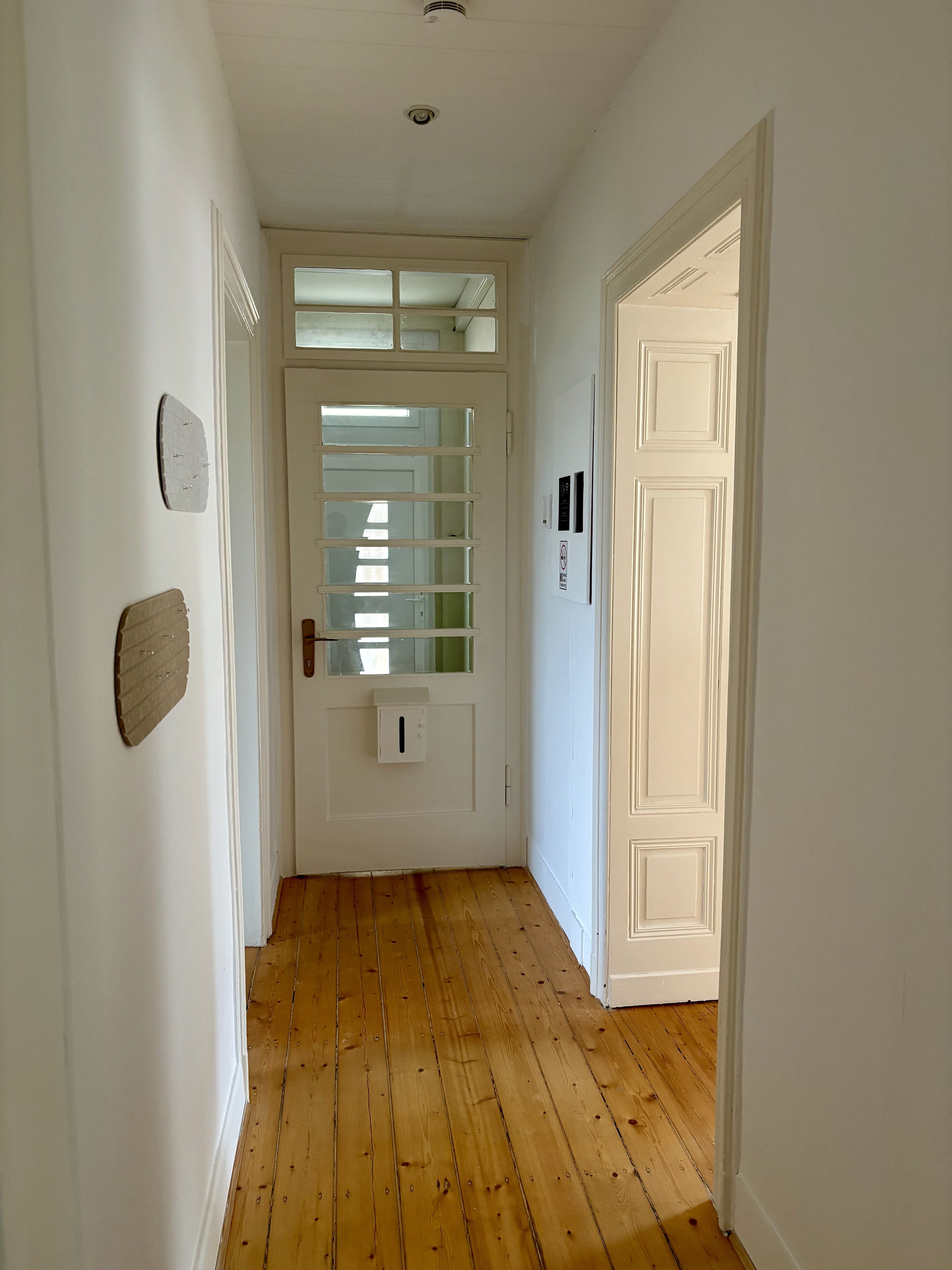 Ground Floor Apartment – Stylish Historic Apartment For Up To 3 Guests - 42