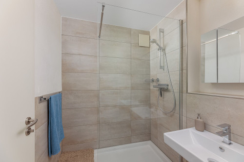 Rob's Flat: Spacious 3-room apartment with terrace for up to 5 people – Ideal for your perfect stay - Gallery - 42