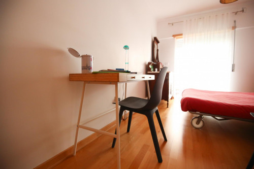 Double bedroom, with balcony, in Costa da Caparica - Gallery - 22