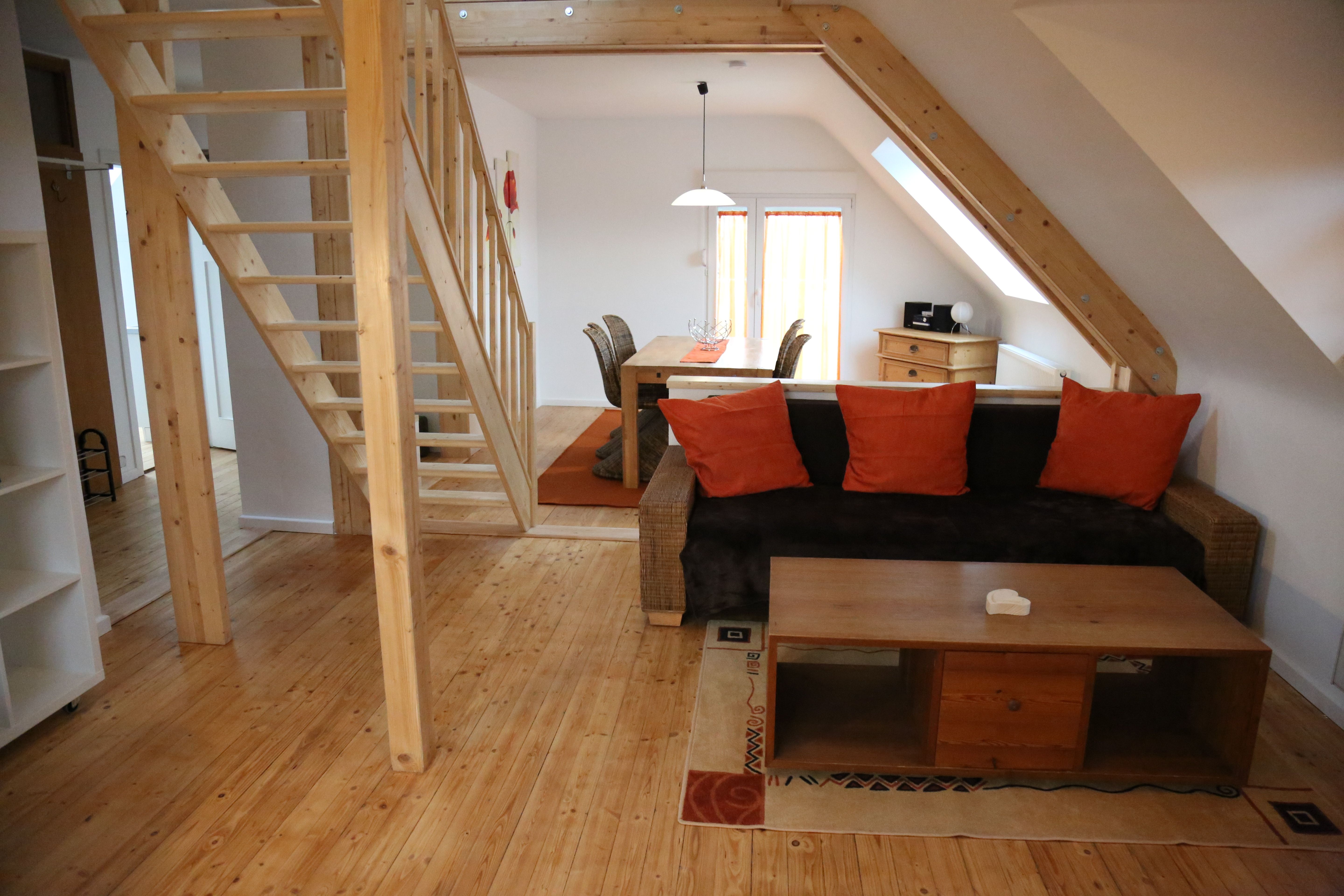 Helle Gemütliche Maisonette Wohnung - 13