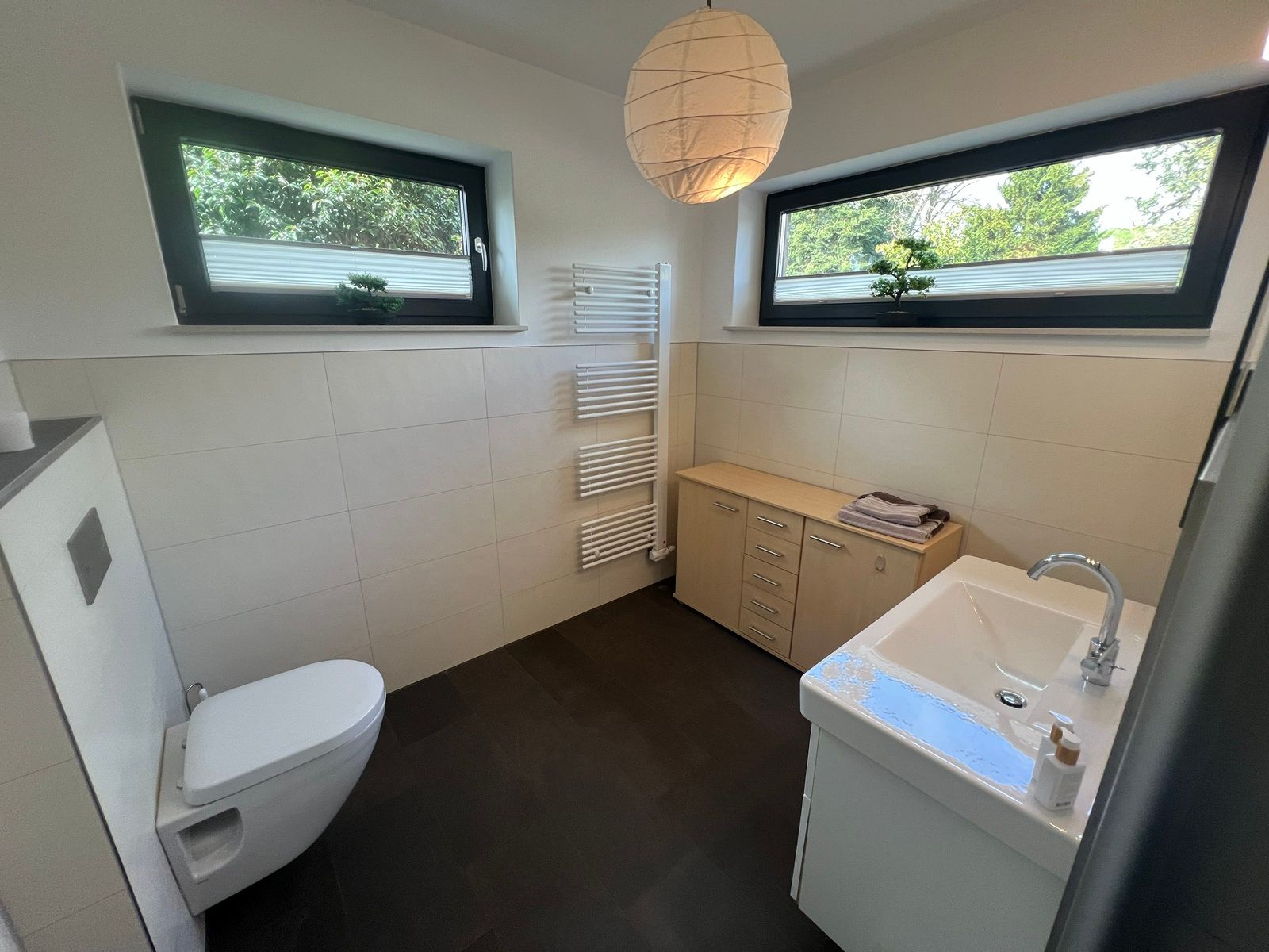 Luxury Apartment In Leer, 124 M², Prime Location Near Evenburgpark - 12