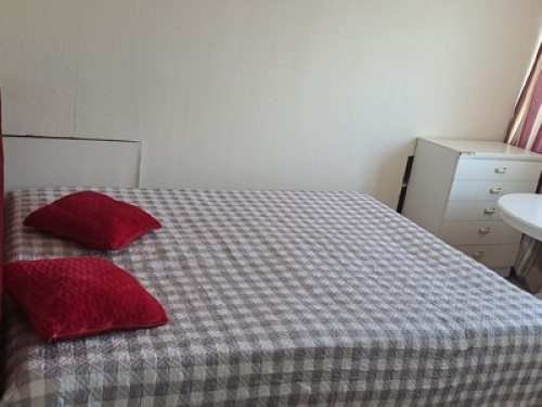 Family Homestay in Bournemouth – Mu