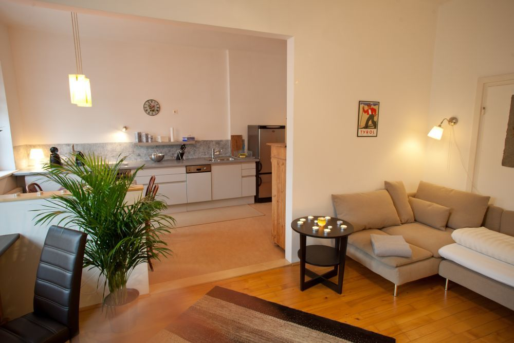 Two Bedroom Apartment - Quiet central 2-room apartment on the Inn for up to 5 people - Gallery - 9