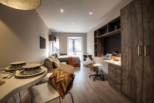 Saxon Court - Gallery - 9