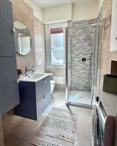 Apartment in Via Armando Diaz, Laveno-Mombello for 80 m²