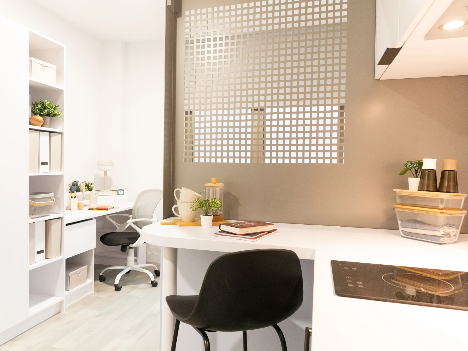  Deluxe Studio  -  Promenade Student Living  - Gallery -  6