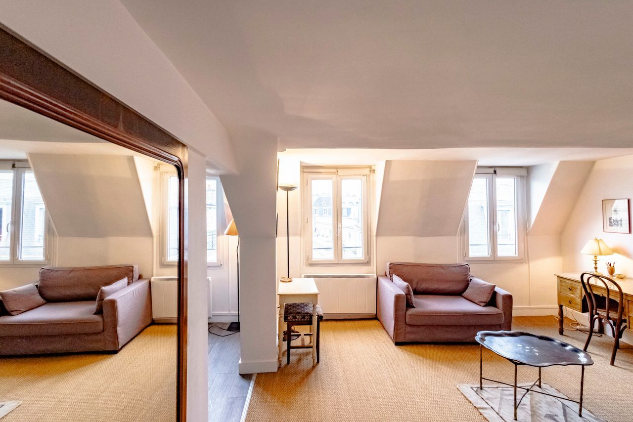 Charming Flat With A View - 16
