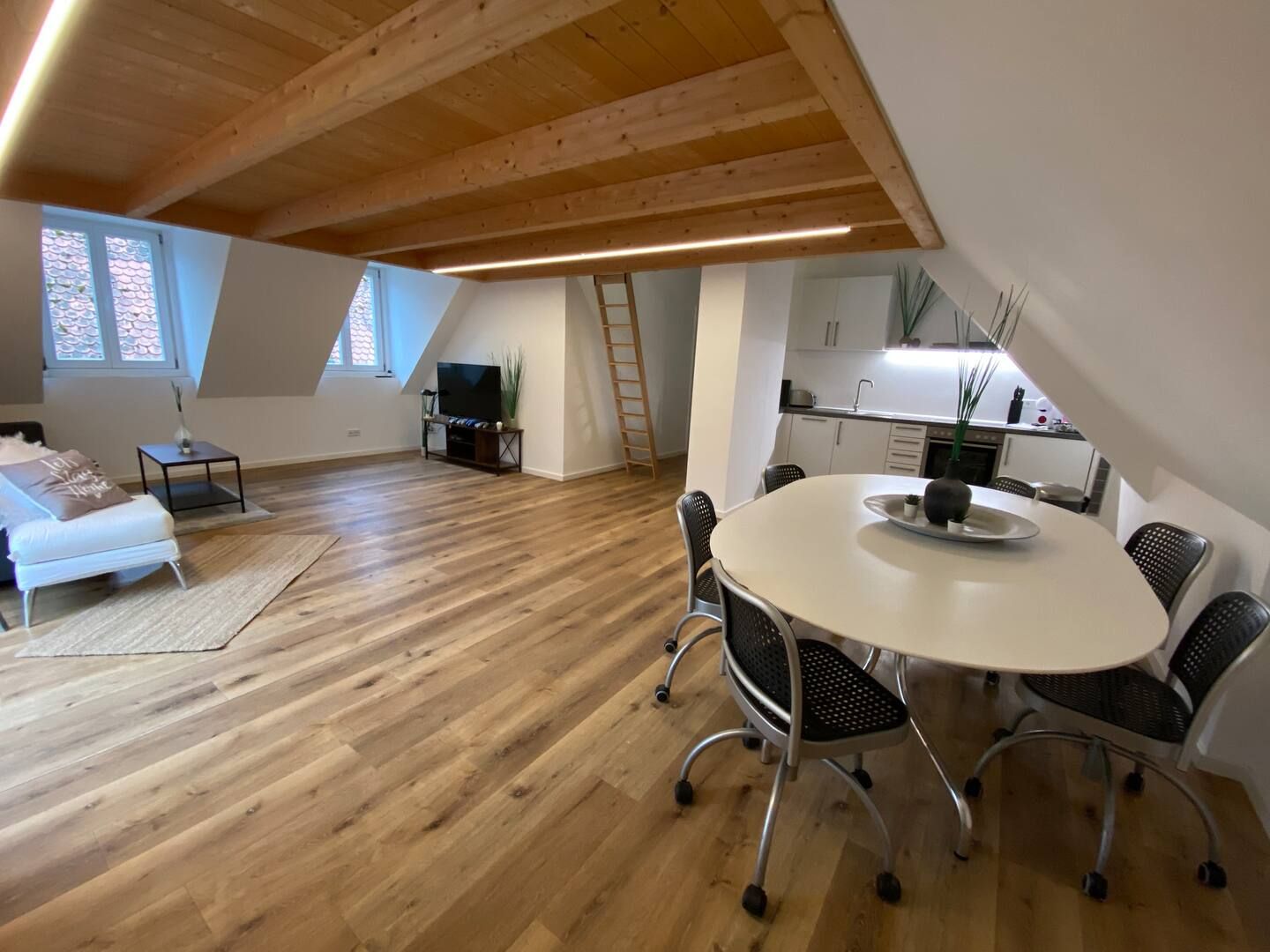 Clay & Style - Stylish Living With A Lofted Sleeping Area - 3