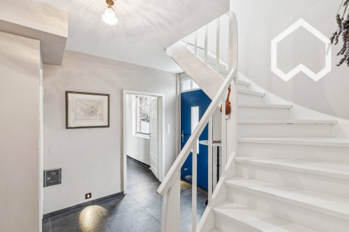 Spacious home in excellent location - Gallery - 23