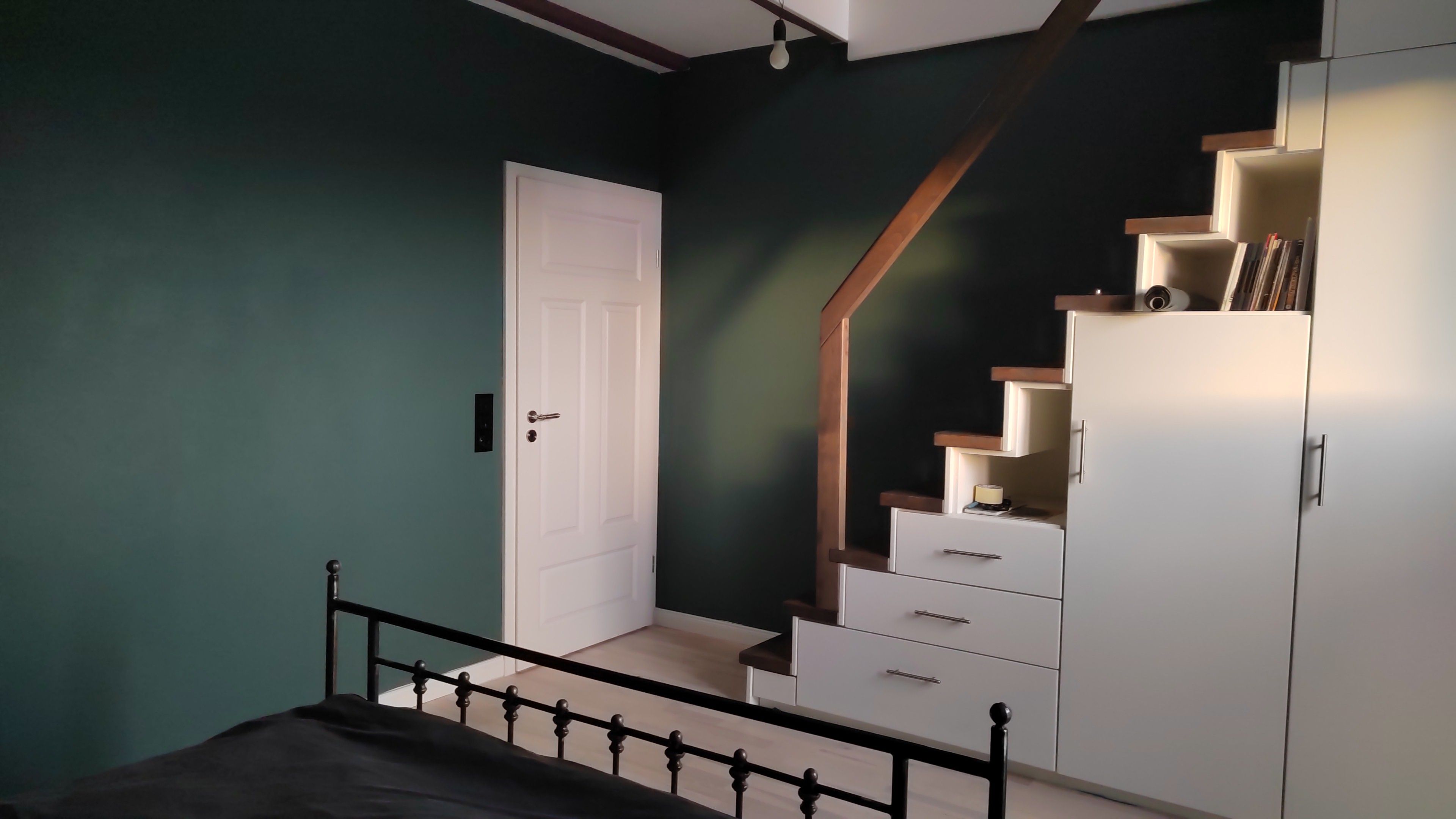  Spacious Home In Excellent Location  -  Spacious home in excellent location  - Gallery -  26