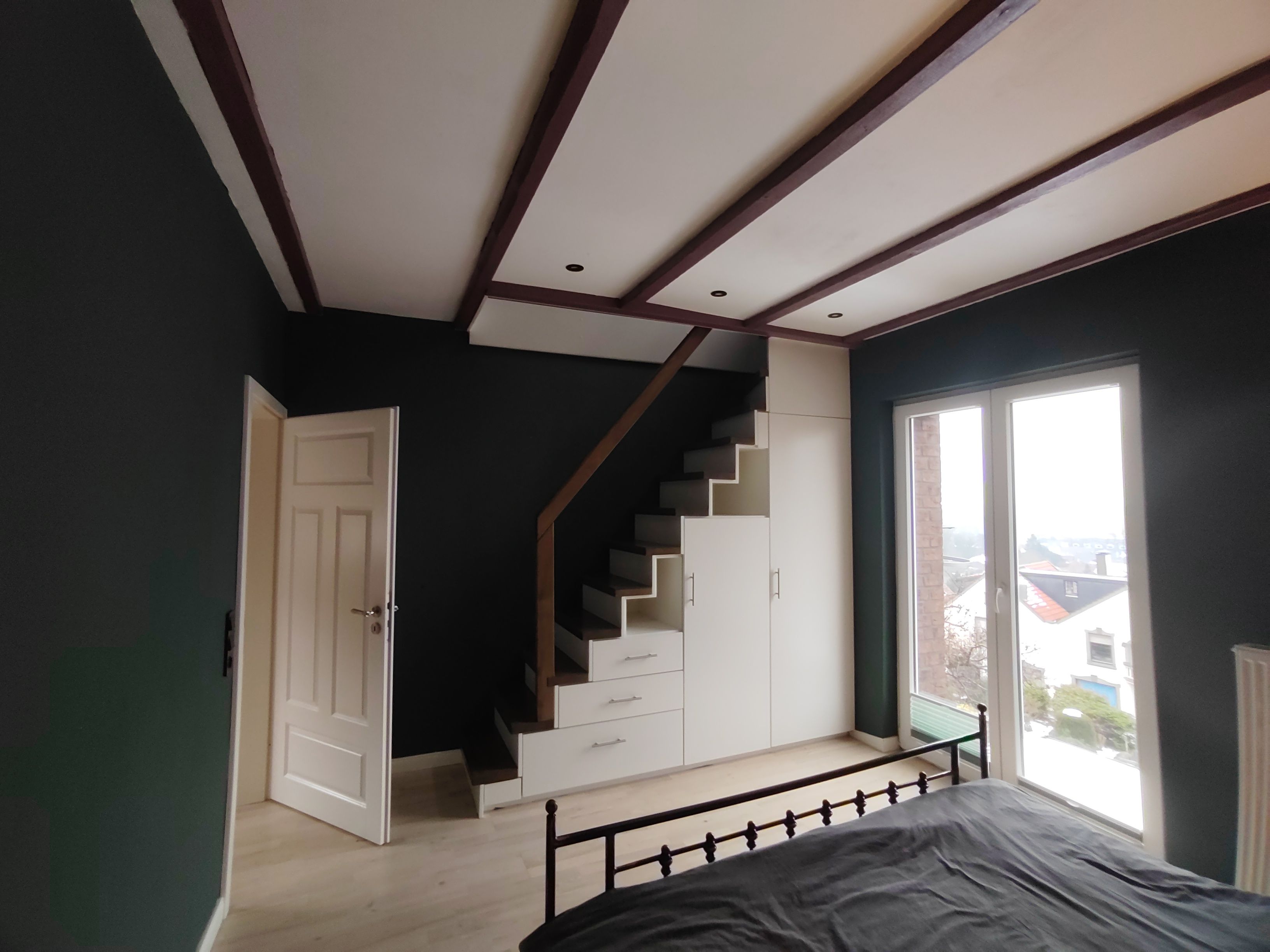  Spacious Home In Excellent Location  -  Spacious home in excellent location  - Gallery -  30