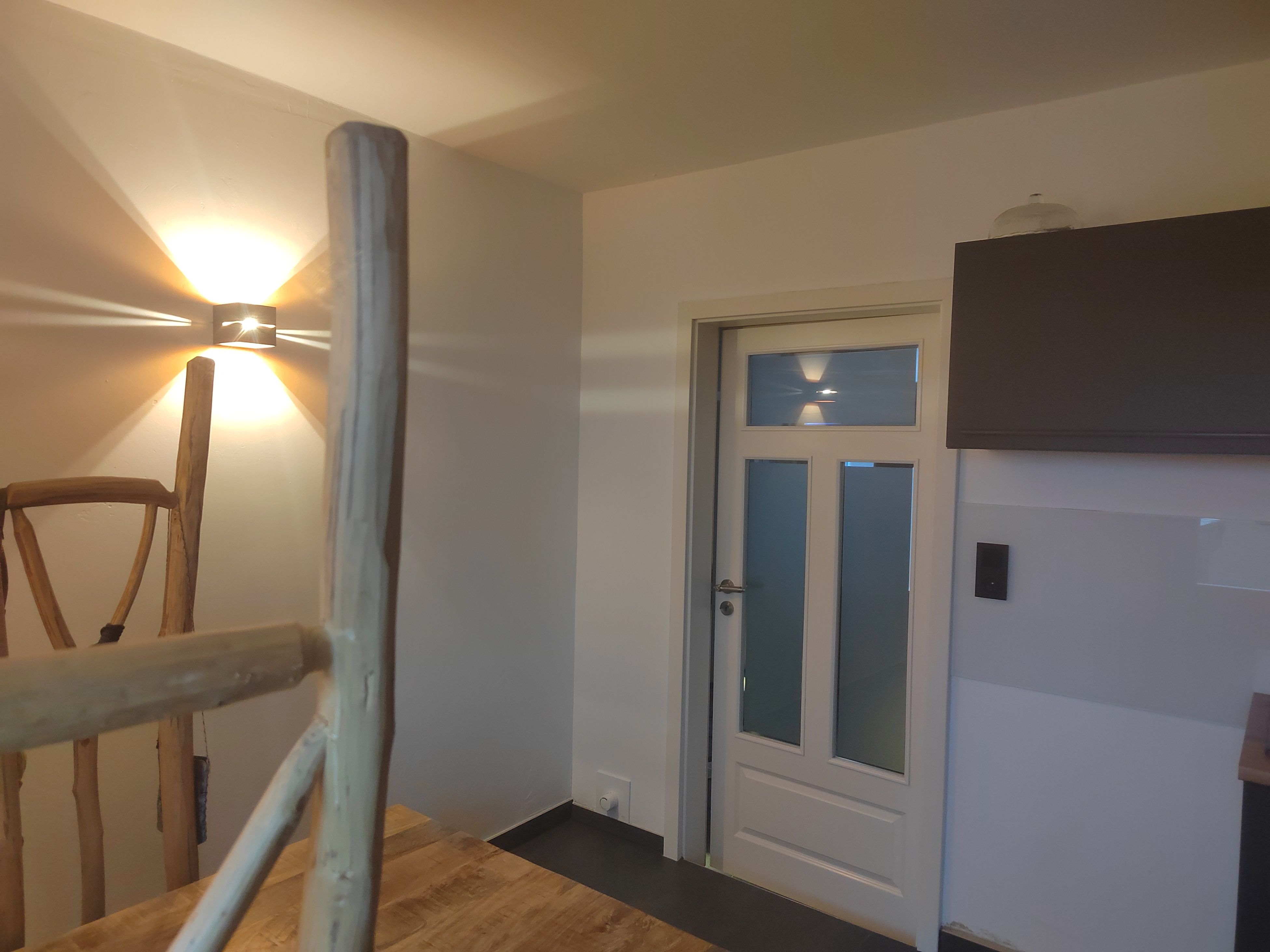  Spacious Home In Excellent Location  -  Spacious home in excellent location  - Gallery -  12