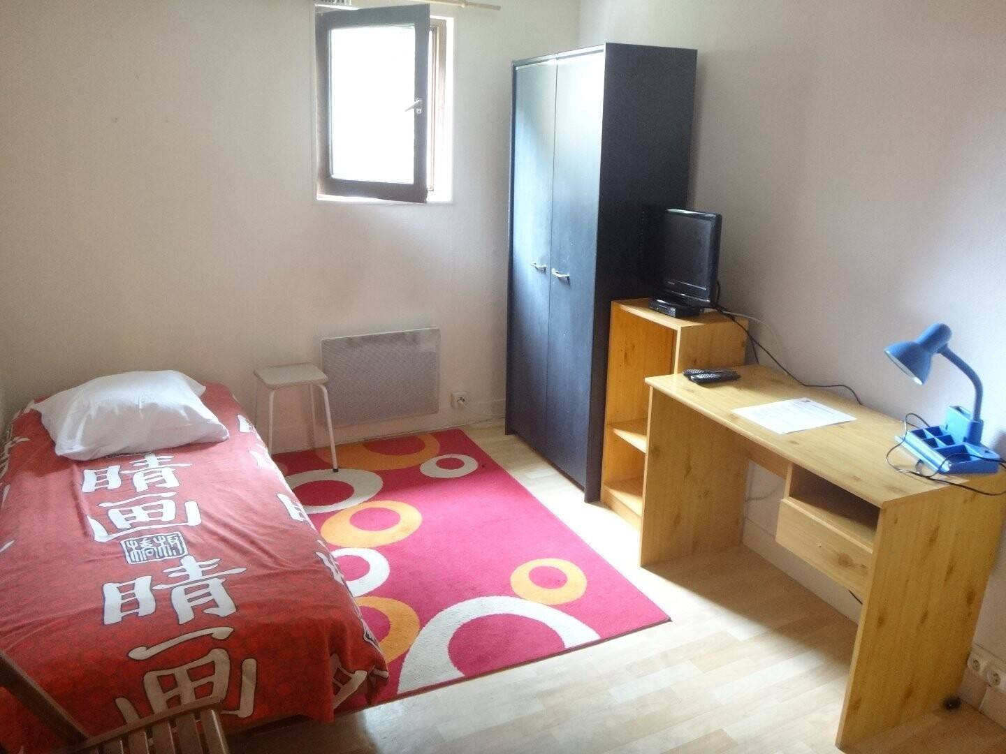  Room 1  -  50m² Private room in a flatshare for 3 people  - Gallery -  1