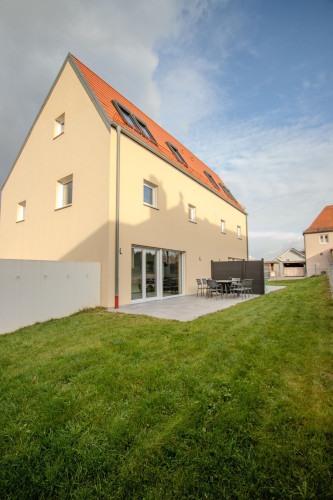 House in Frontenhausen with fully equipped kitchen and two bathrooms in Frontenhausen