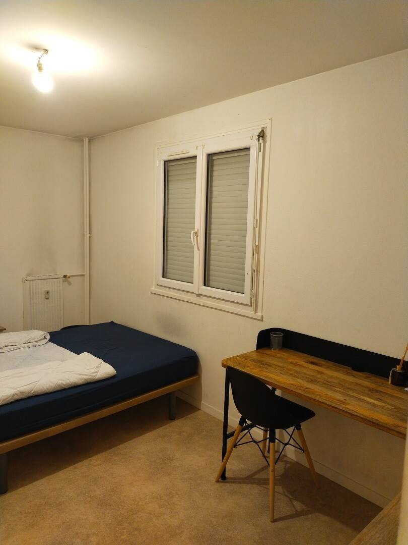  Room 1  -  76m² Private room in a flatshare for 3 people  - Gallery -  1