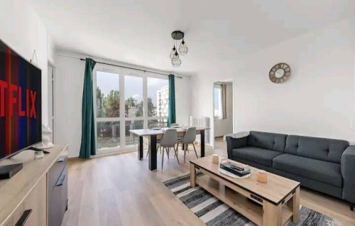 75m² Private room in a flatshare for 3 people