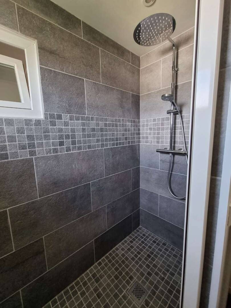  Room 2  -  101m² Private room in a flatshare for 4 people  - Gallery -  2