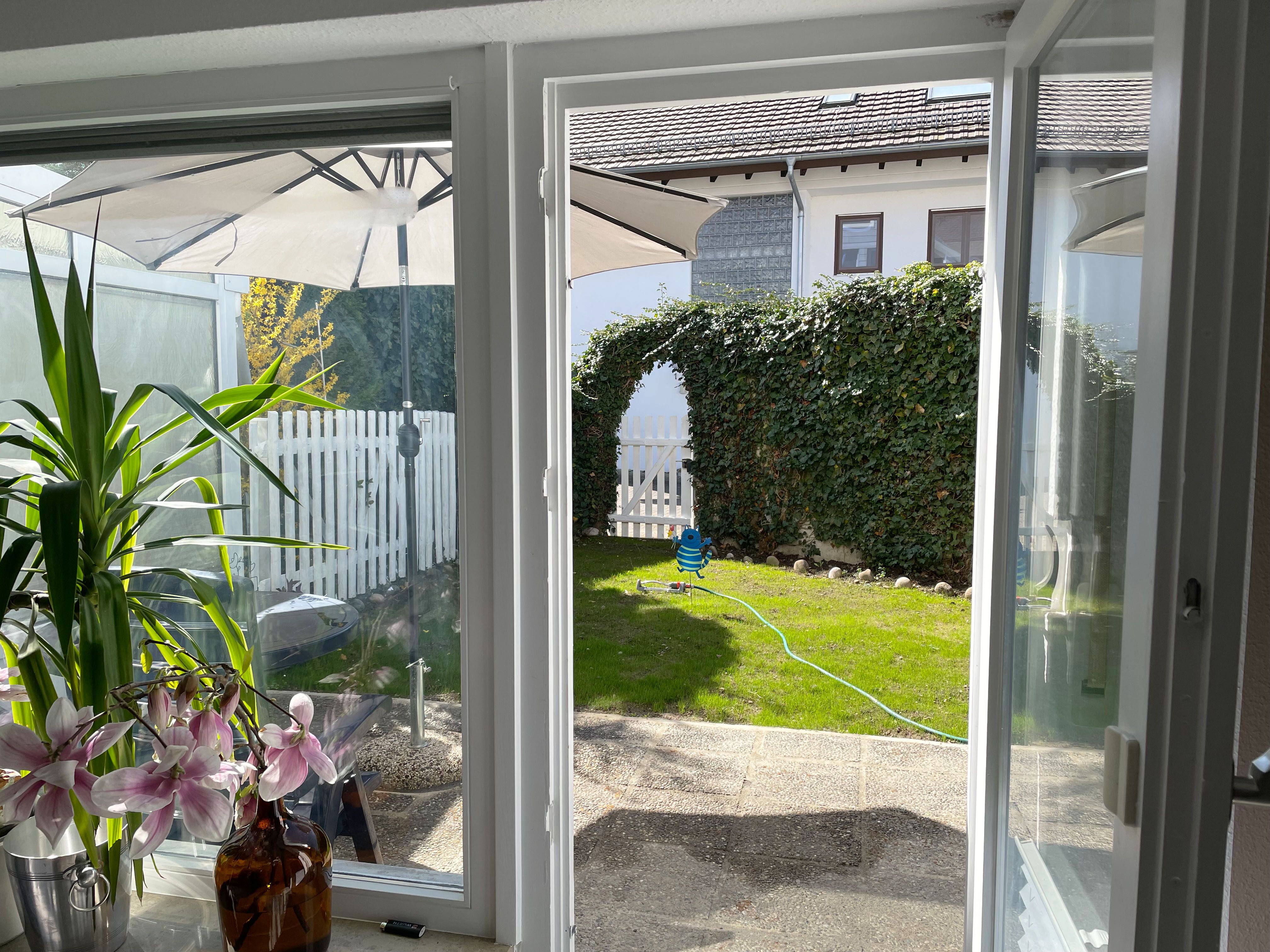 Gemütliche 2 Zimmer Ferienwohnung Mit Eigenem Garten – Nur 2 Minuten Zum Rhein - Gemütliche 2 Zimmer Ferienwohnung mit eigenem Garten – nur 2 Minuten zum Rhein - Gallery - 4